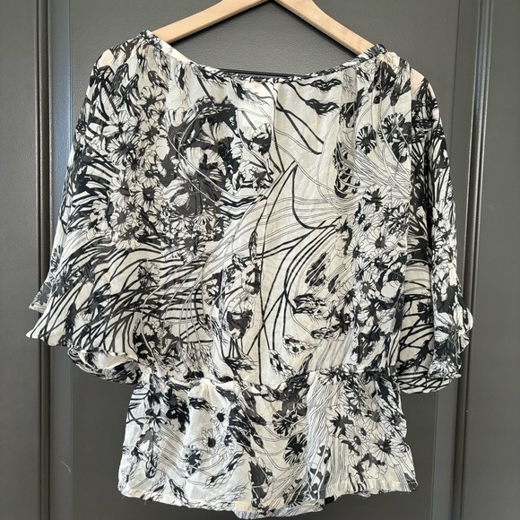 Yoana Baraschi 100% Silk Floral Off the Shoulder Batwing Ruffled Breezy Blouse - Picture 4 of 5